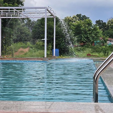 Wow Stayz2 Pachmarhi Foothill Cottages Exterior foto