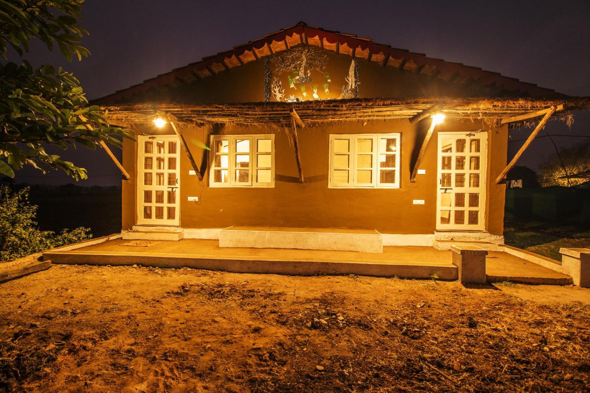 Wow Stayz2 Pachmarhi Foothill Cottages Exterior foto