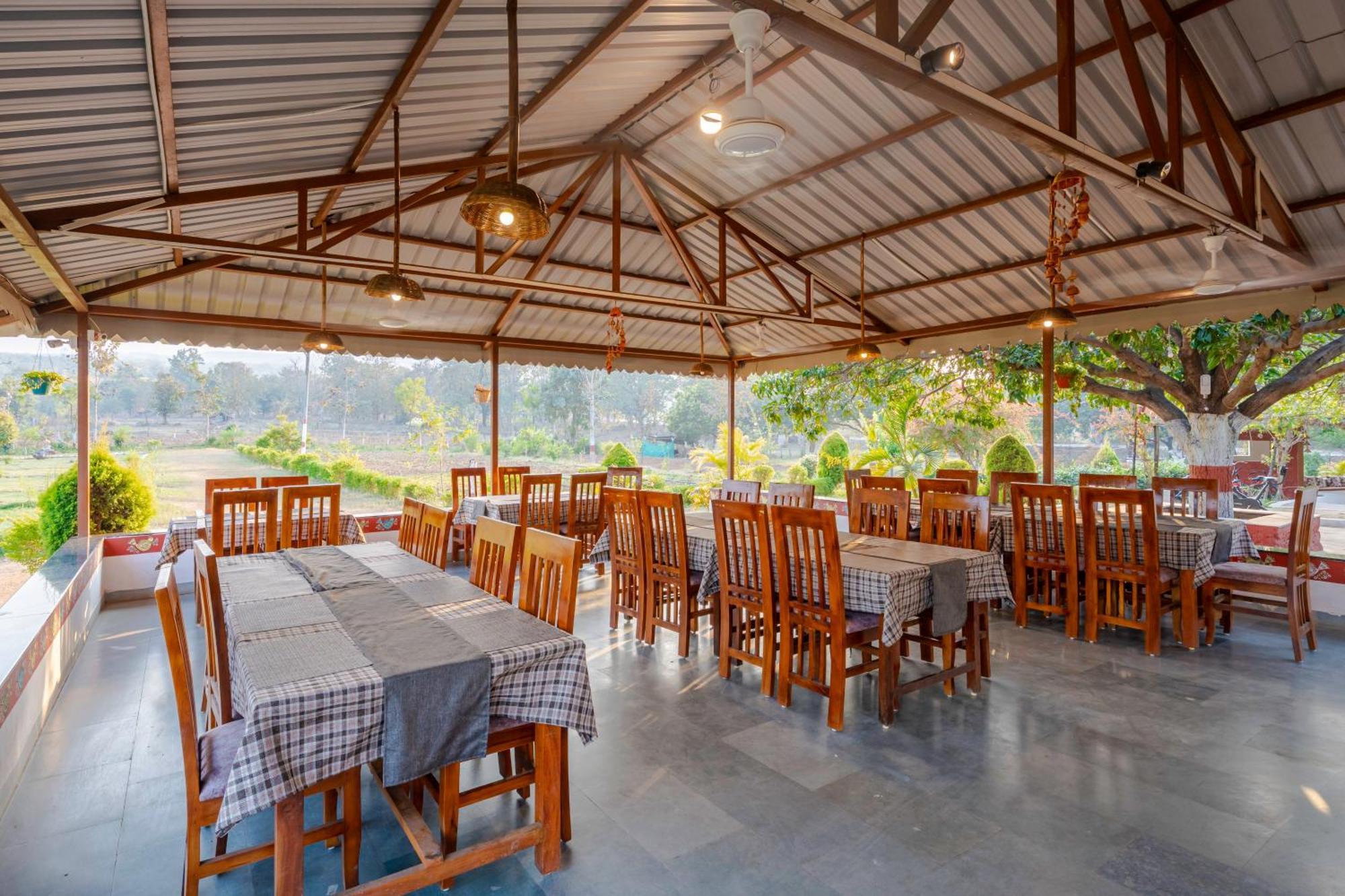Wow Stayz2 Pachmarhi Foothill Cottages Exterior foto